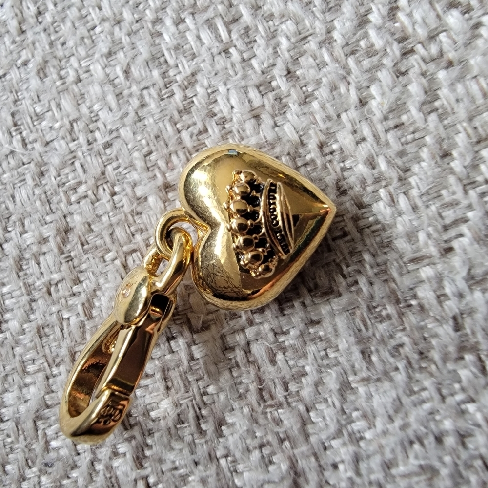 Juicy Couture Small Crown Heart Charm